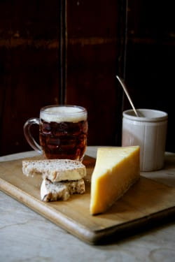 How to organise a beer and cheese tasting