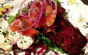 Beetroot latkes: the perfect recipe for Thanksgivukkah