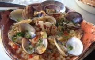 Clams with rice and Verd Albera