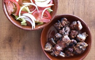  Chargrilled baby lamb, salad and Rueda
