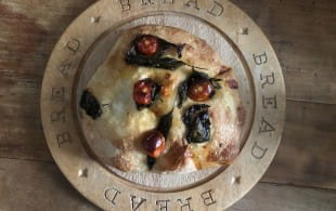 Pizza and Valpolicella
