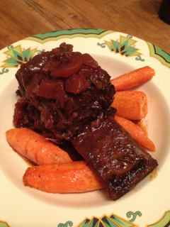 Braised short ribs and Monastrell (aka Mourvèdre)