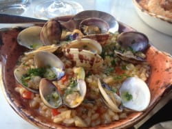 Clams with rice and Verd Albera