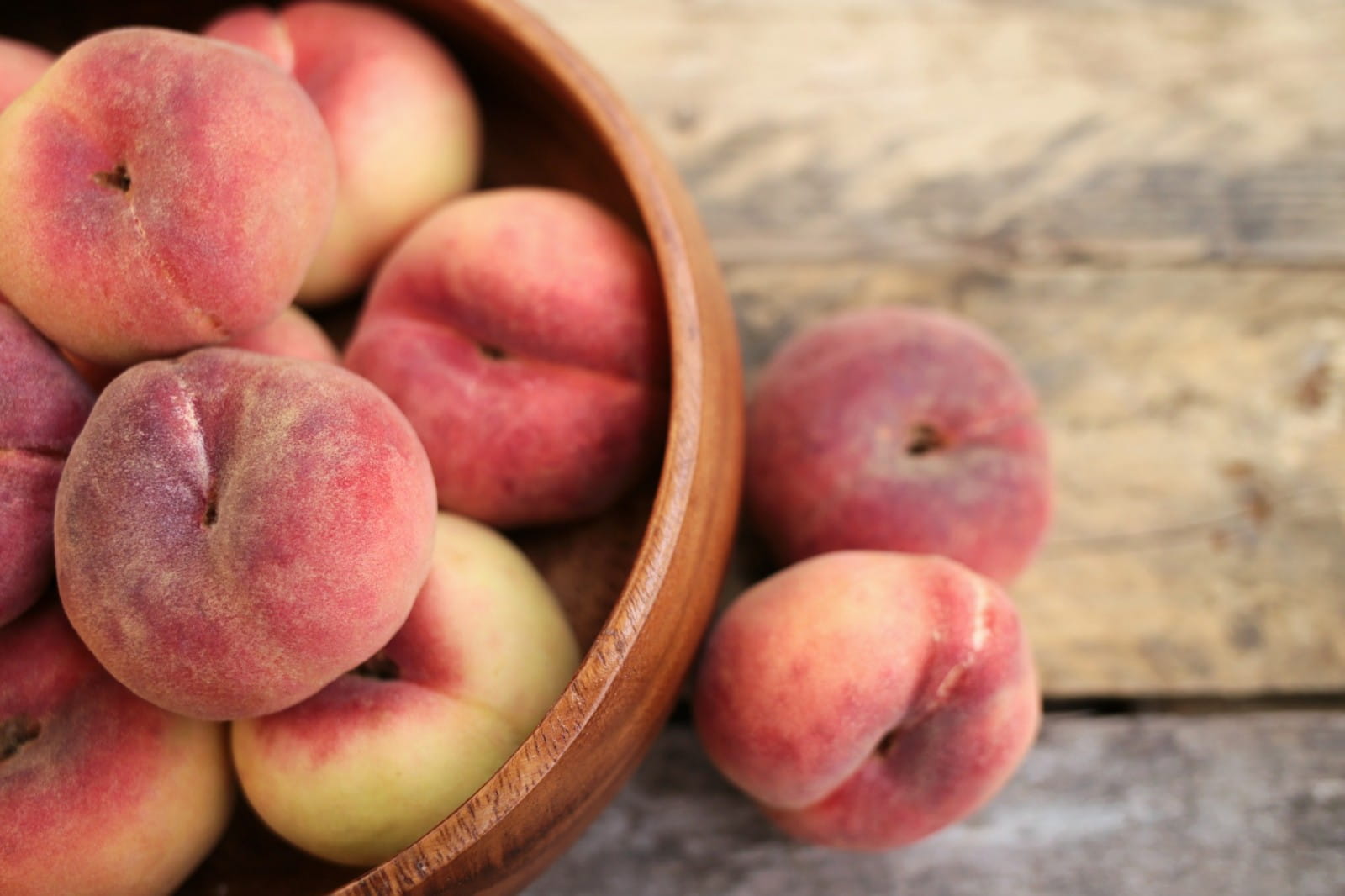Wine (and other) pairings for peaches and nectarines