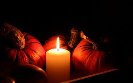 A Hallowe'en supper for 4-6