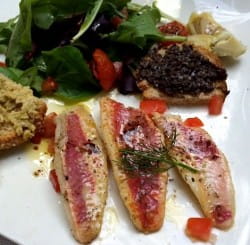 Red mullet, tapenade and white Saint Joseph