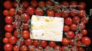 The best wine pairings for feta cheese