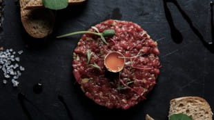 The best food and wine pairings for Valentine's Day | Matching Food &amp; Wine