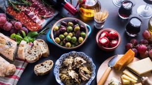 6 of the best Spanish wines to pair with tapas