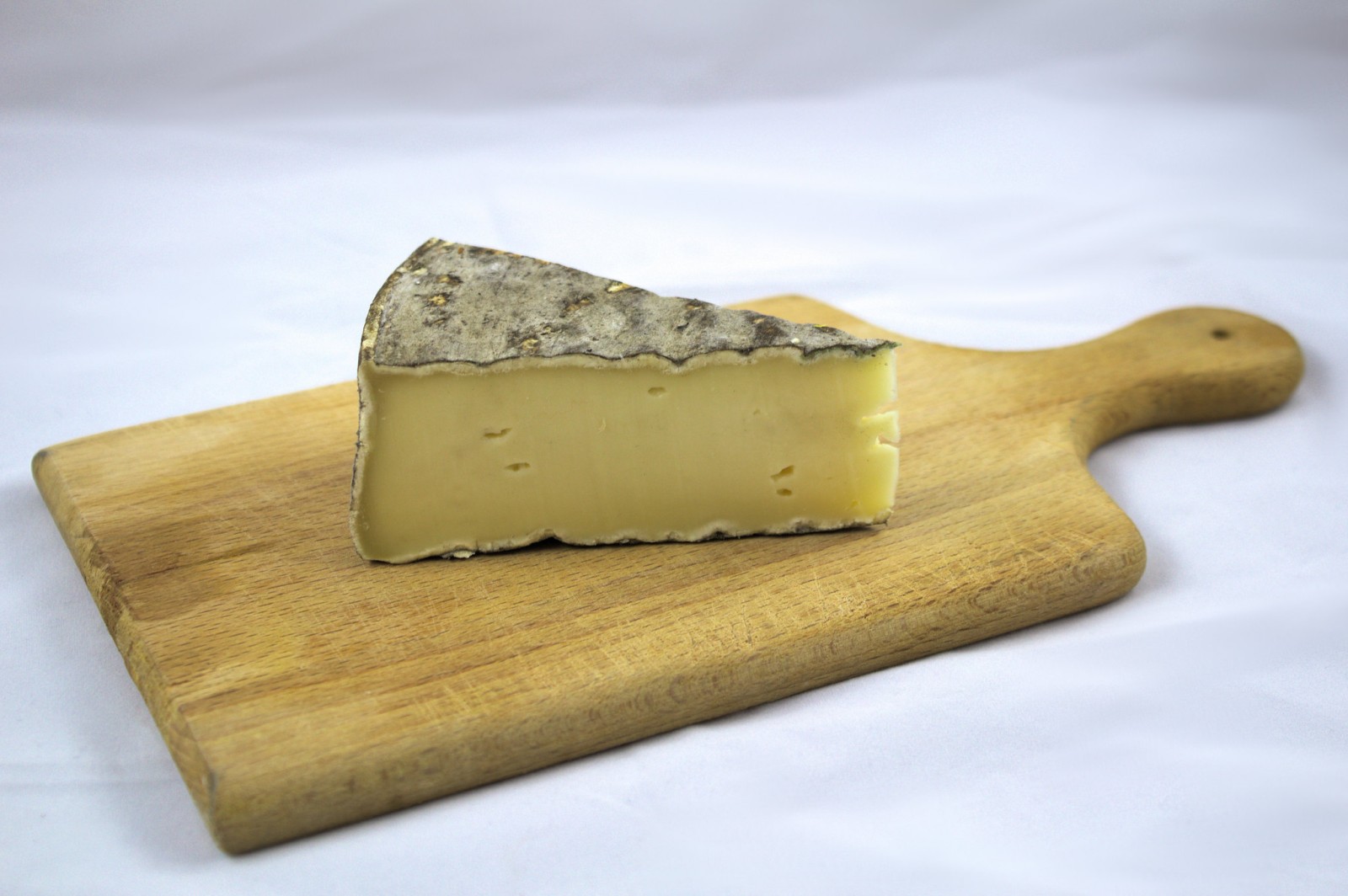 Good wine pairings for Saint-Nectaire 