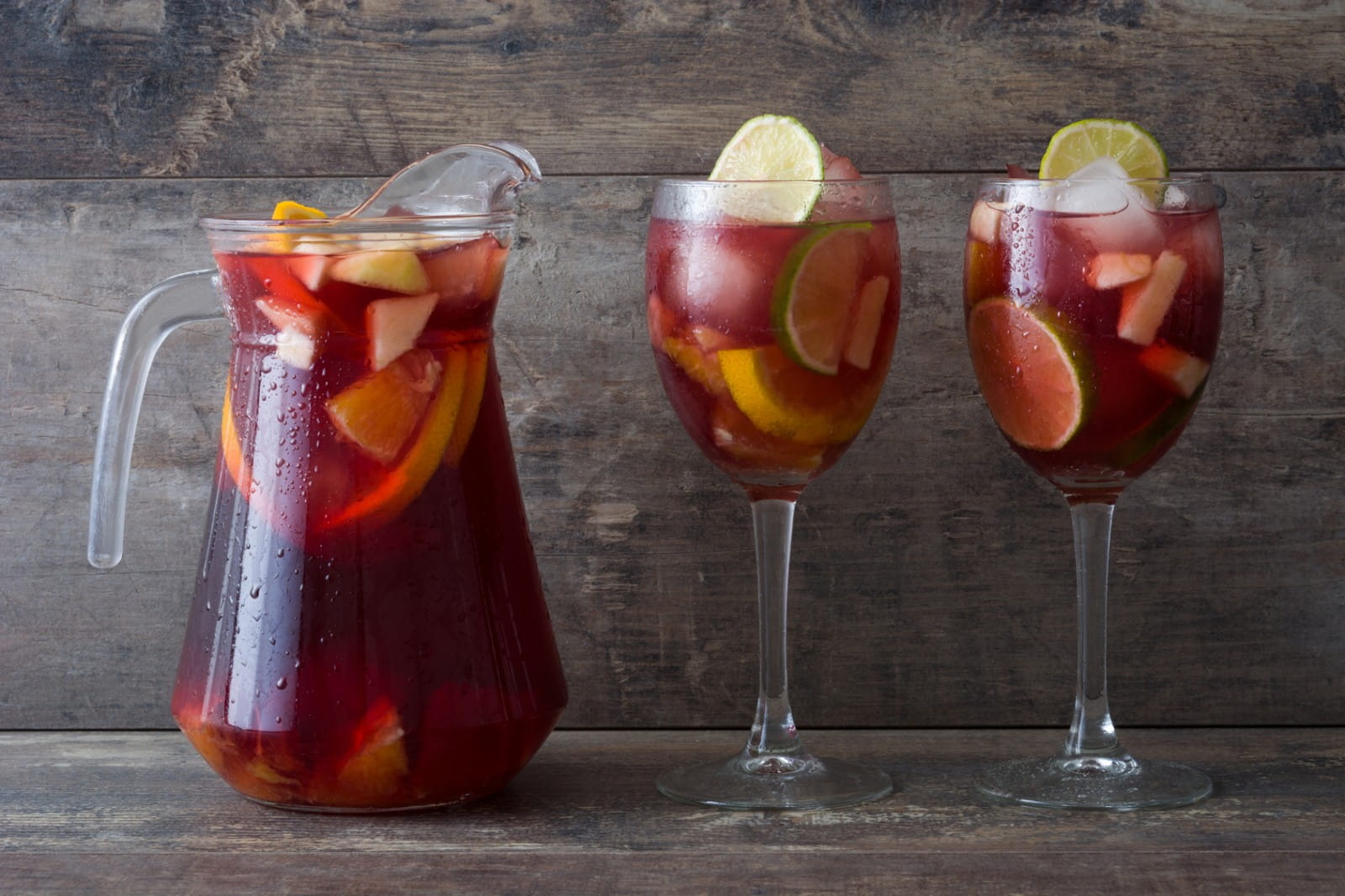 9 wine cocktails with a summer twist