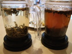 Lemon and poppy seed cake with Tippy Yunan tea with ginger root 