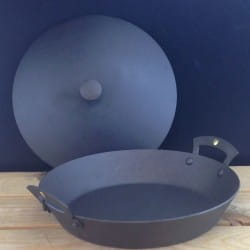  Win a set of Netherton Foundry Prospector pans worth over £200!