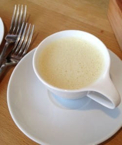 Velouté of asparagus with Grüner Veltliner