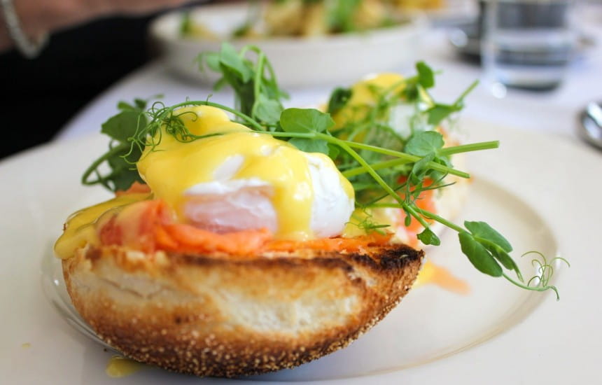 The best wine pairings for eggs benedict Matching Food & Wine