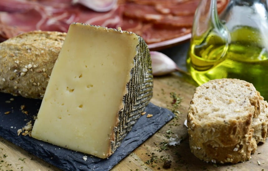 The best wine matches for Manchego, Berkswell and other hard sheep cheeses